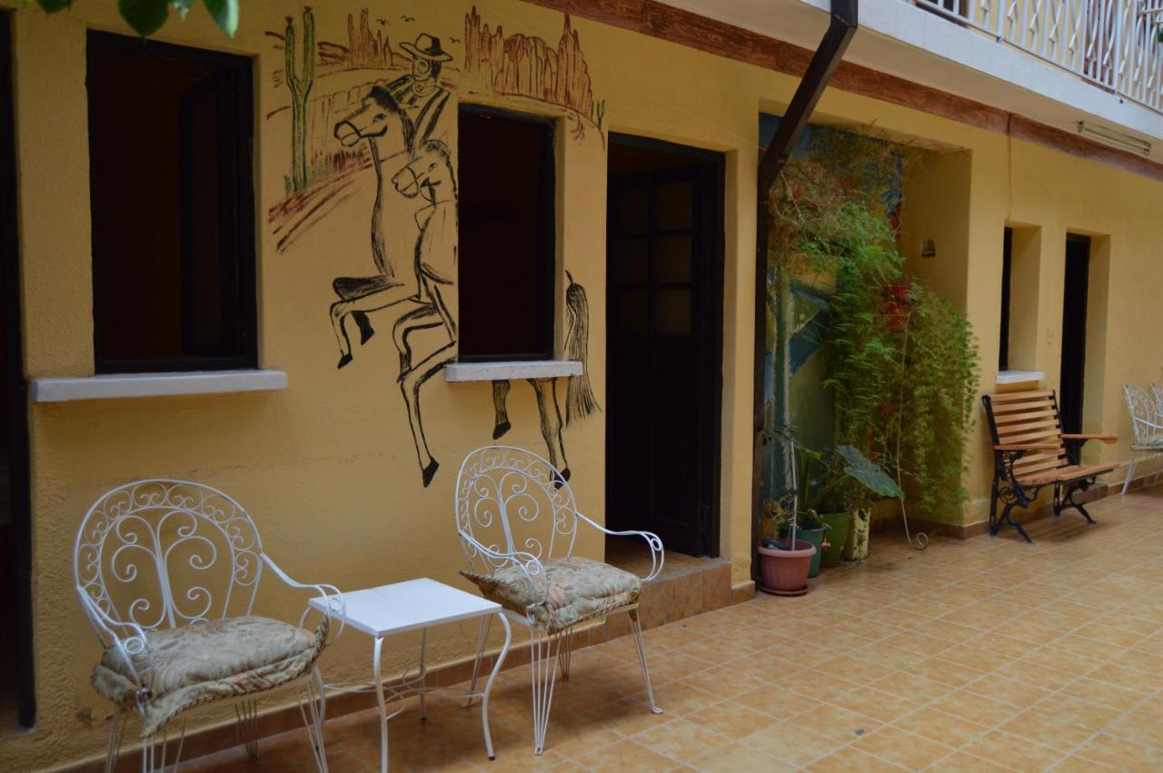 Hostal Coronel Pedro Arraya توبيزا المظهر الخارجي الصورة